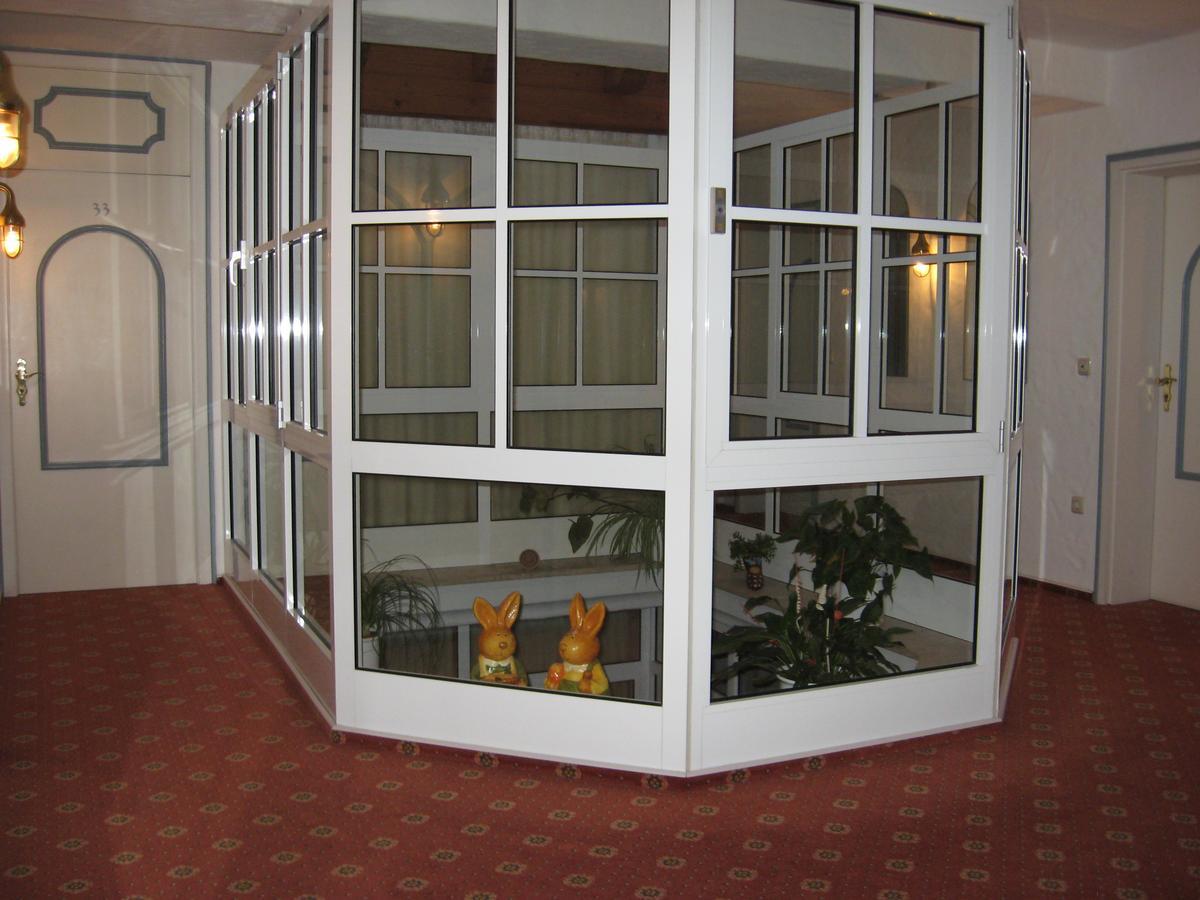 Durrwangen Hotel-Gasthof Zum Hirschen מראה חיצוני תמונה