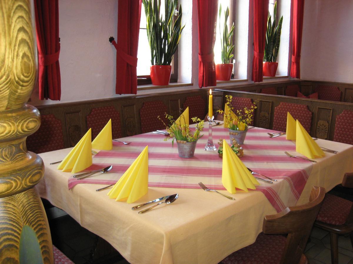 Durrwangen Hotel-Gasthof Zum Hirschen מראה חיצוני תמונה